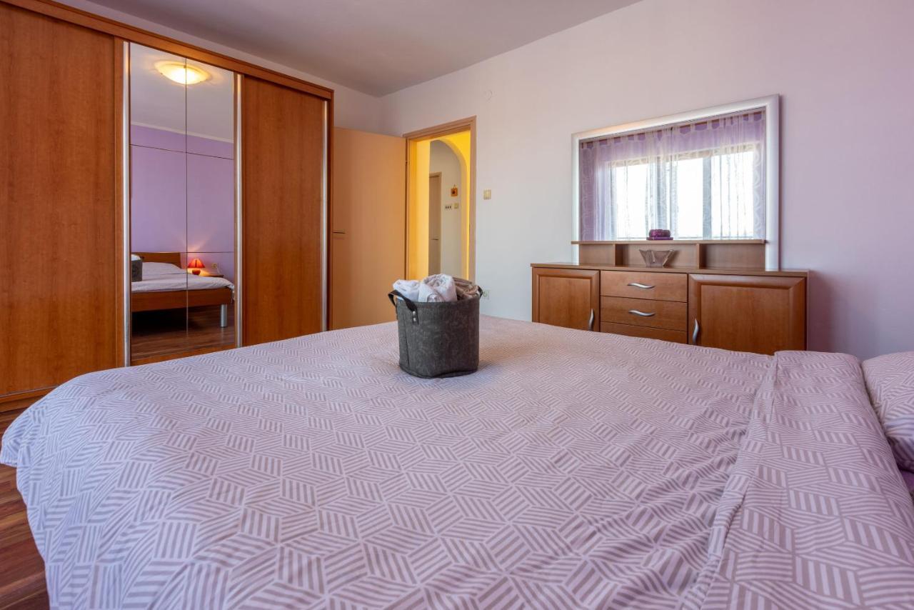קריקווניצה Apartments Filip מראה חיצוני תמונה